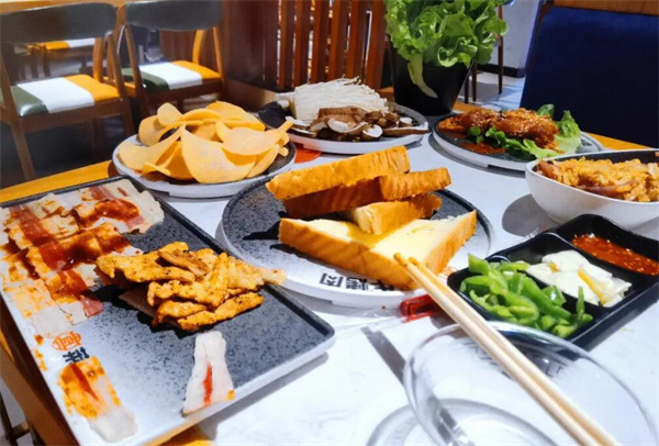 牛饱饱自助烧烤加盟